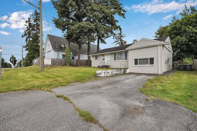 14032 Grosvenor Road, Surrey, V3R 5G5 | Image 2