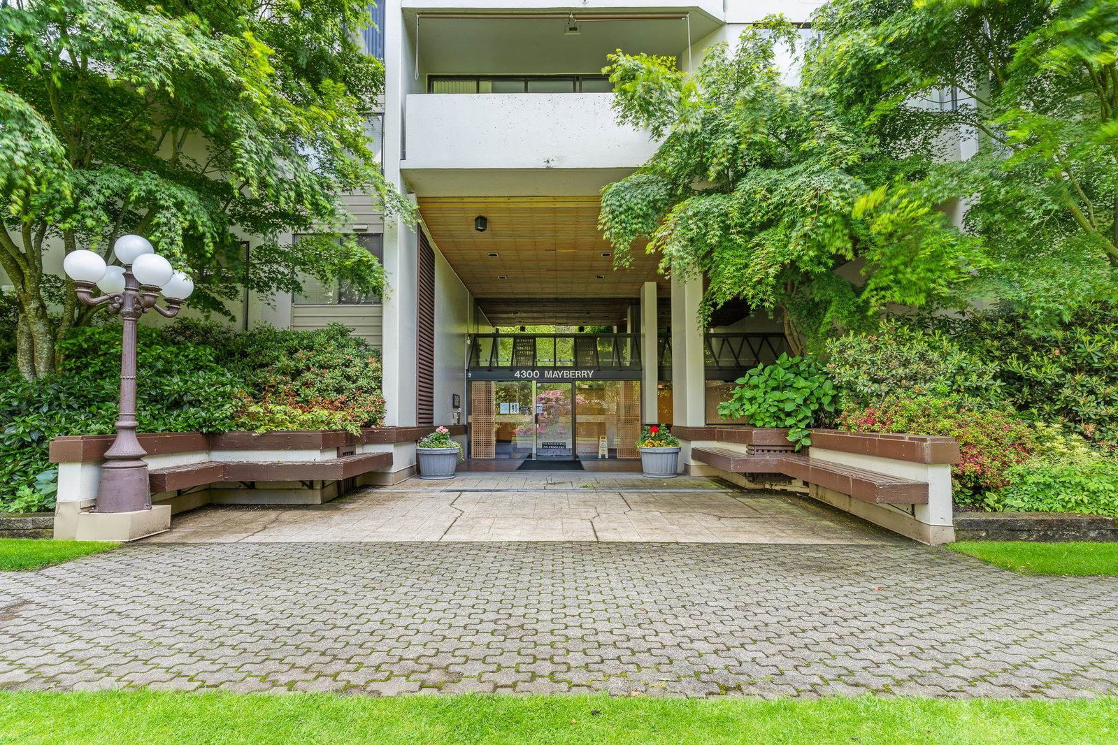 Listing Image 26