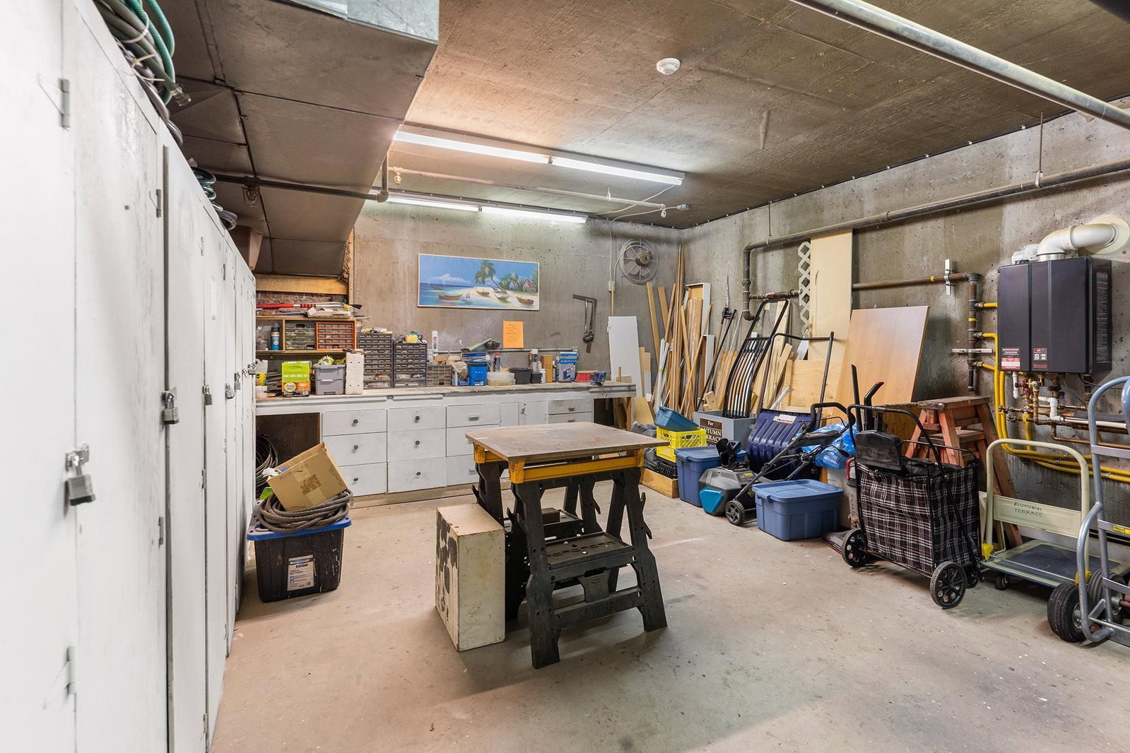 Listing Image 28
