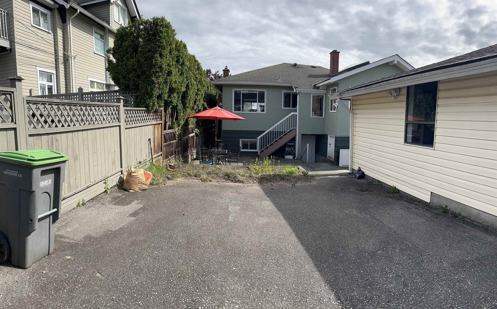 Listing Image 25