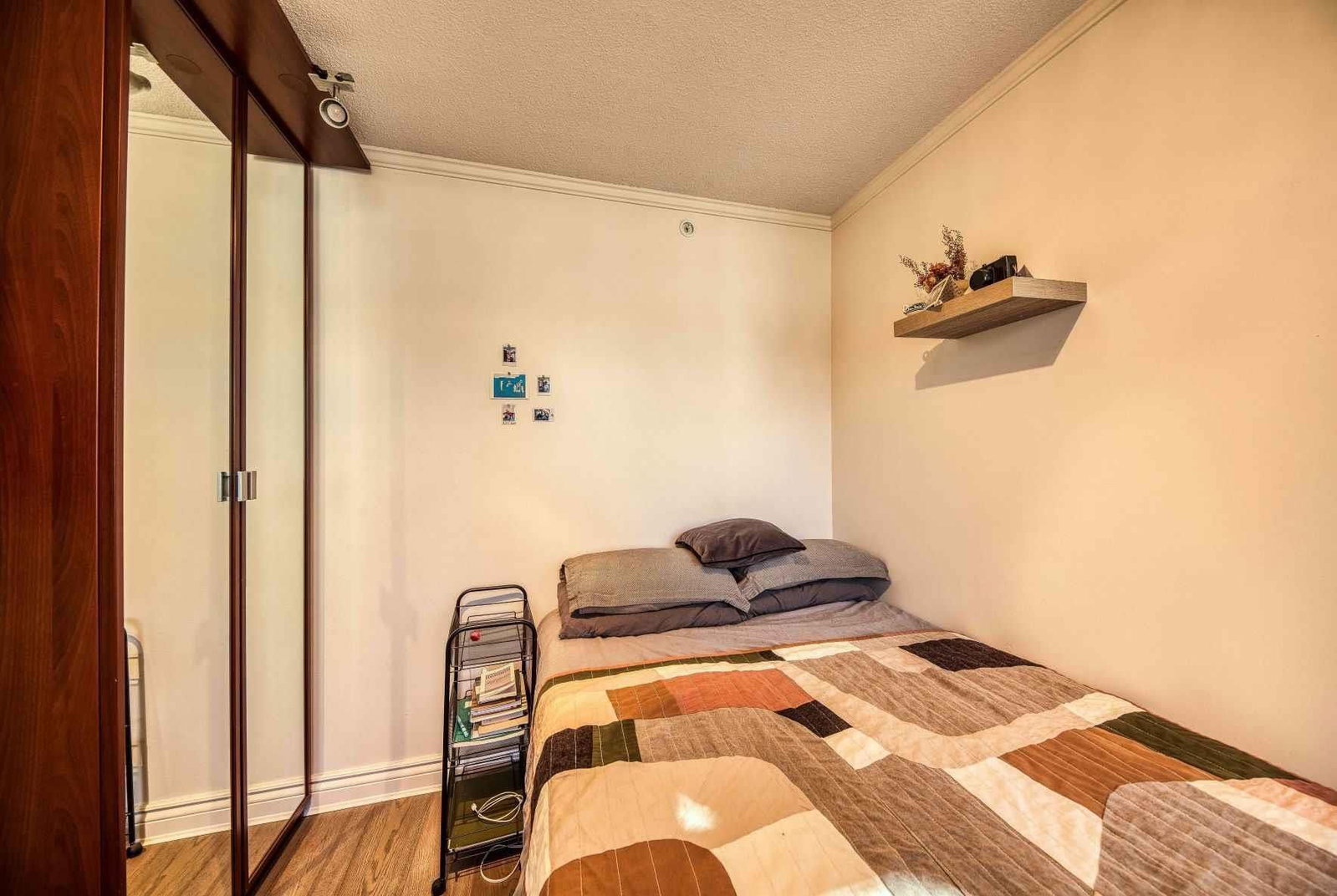 Listing Image 26