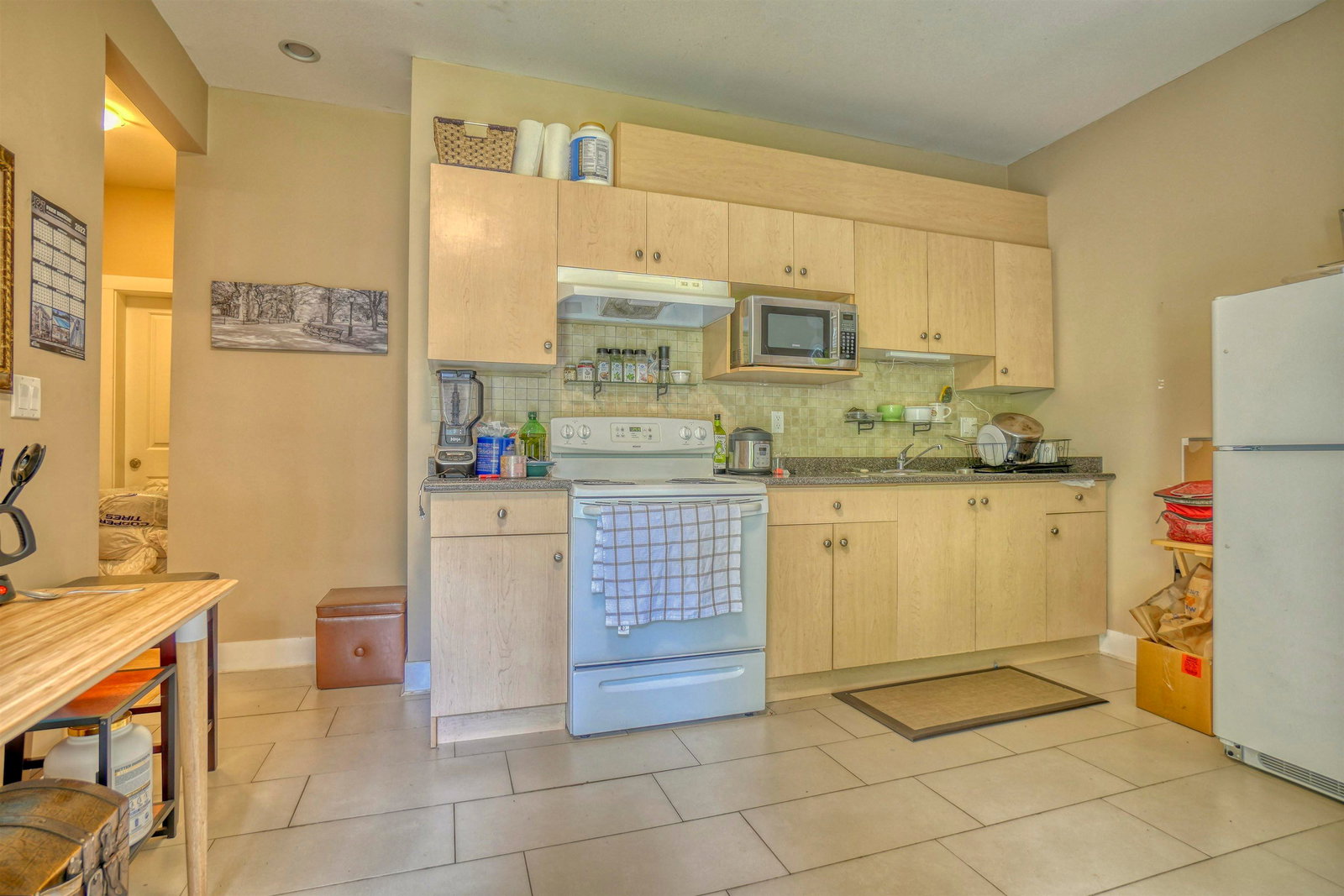 Listing Image 16