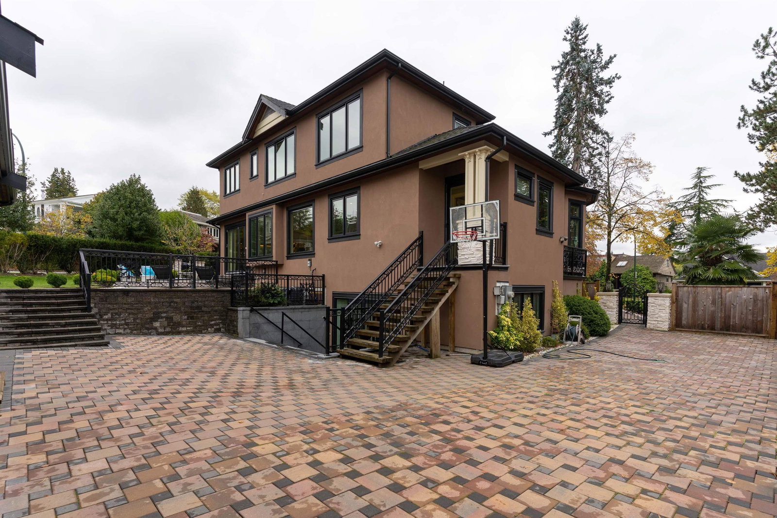 Listing Image 35