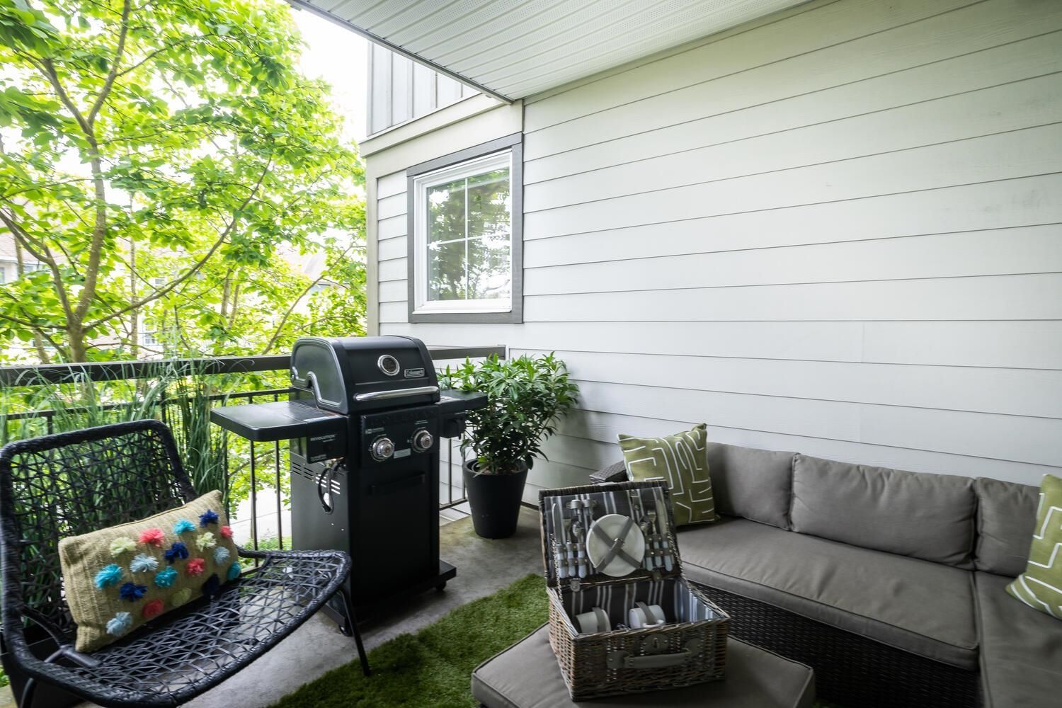 Listing Image 17