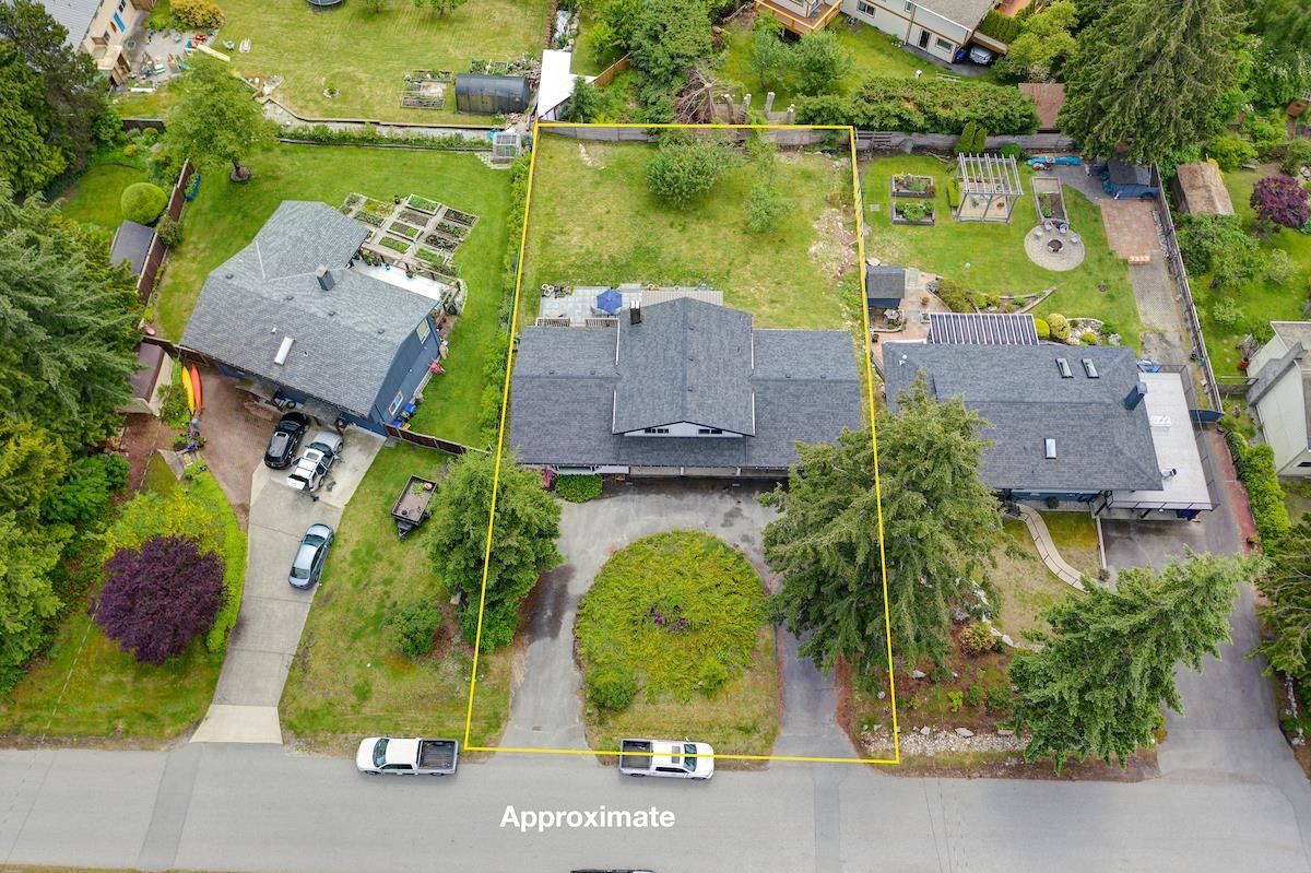 Listing Image 6