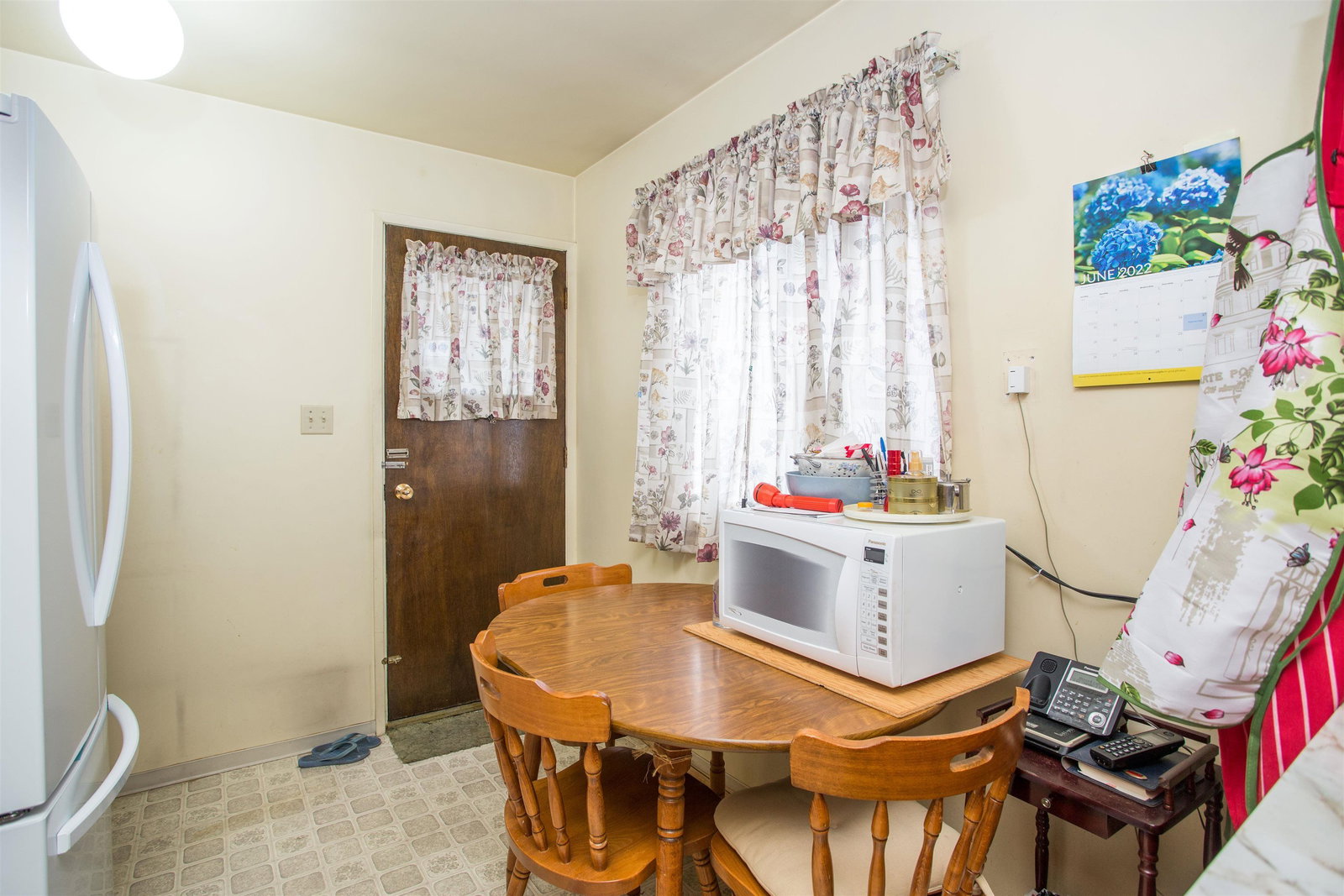 Listing Image 14
