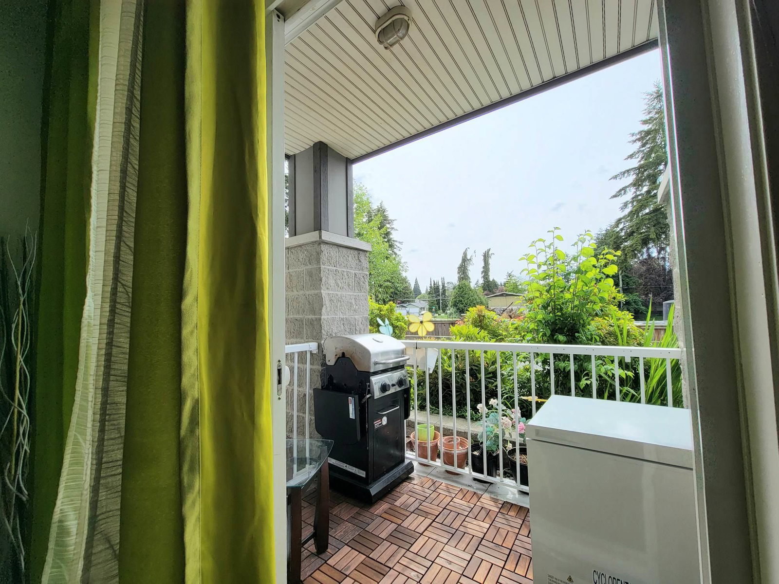 Listing Image 14