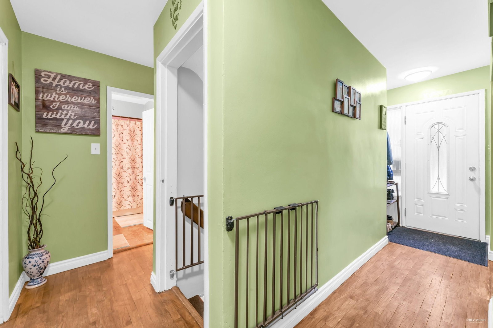 Listing Image 12