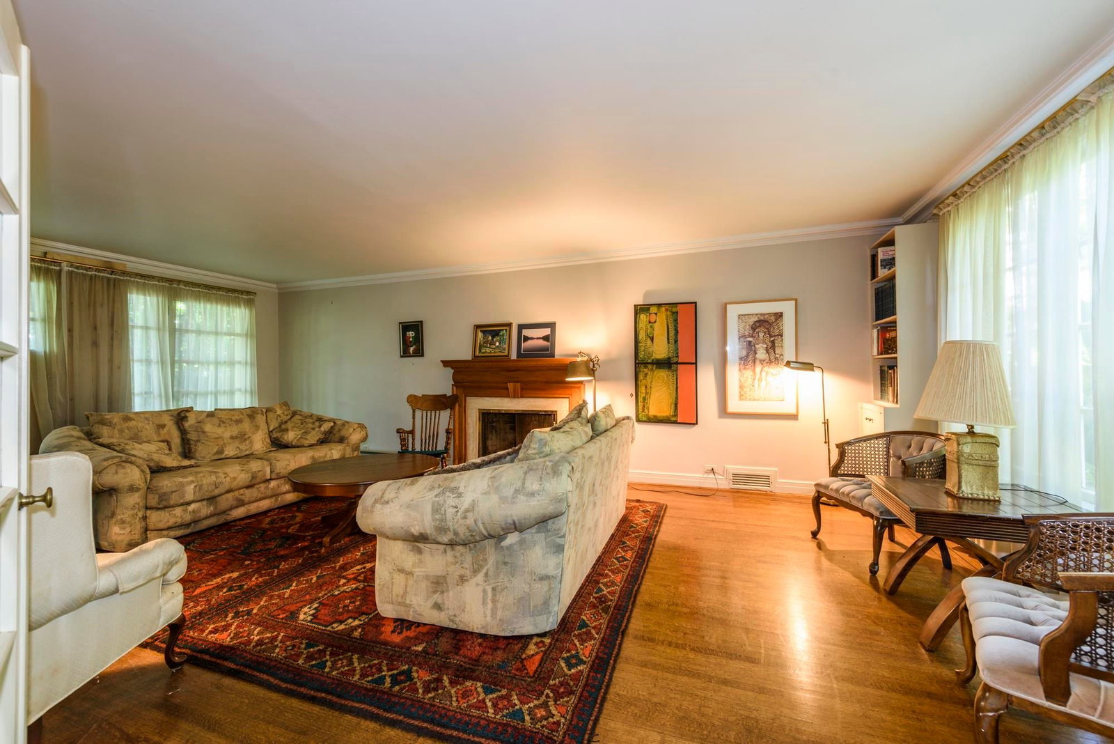 Listing Image 9