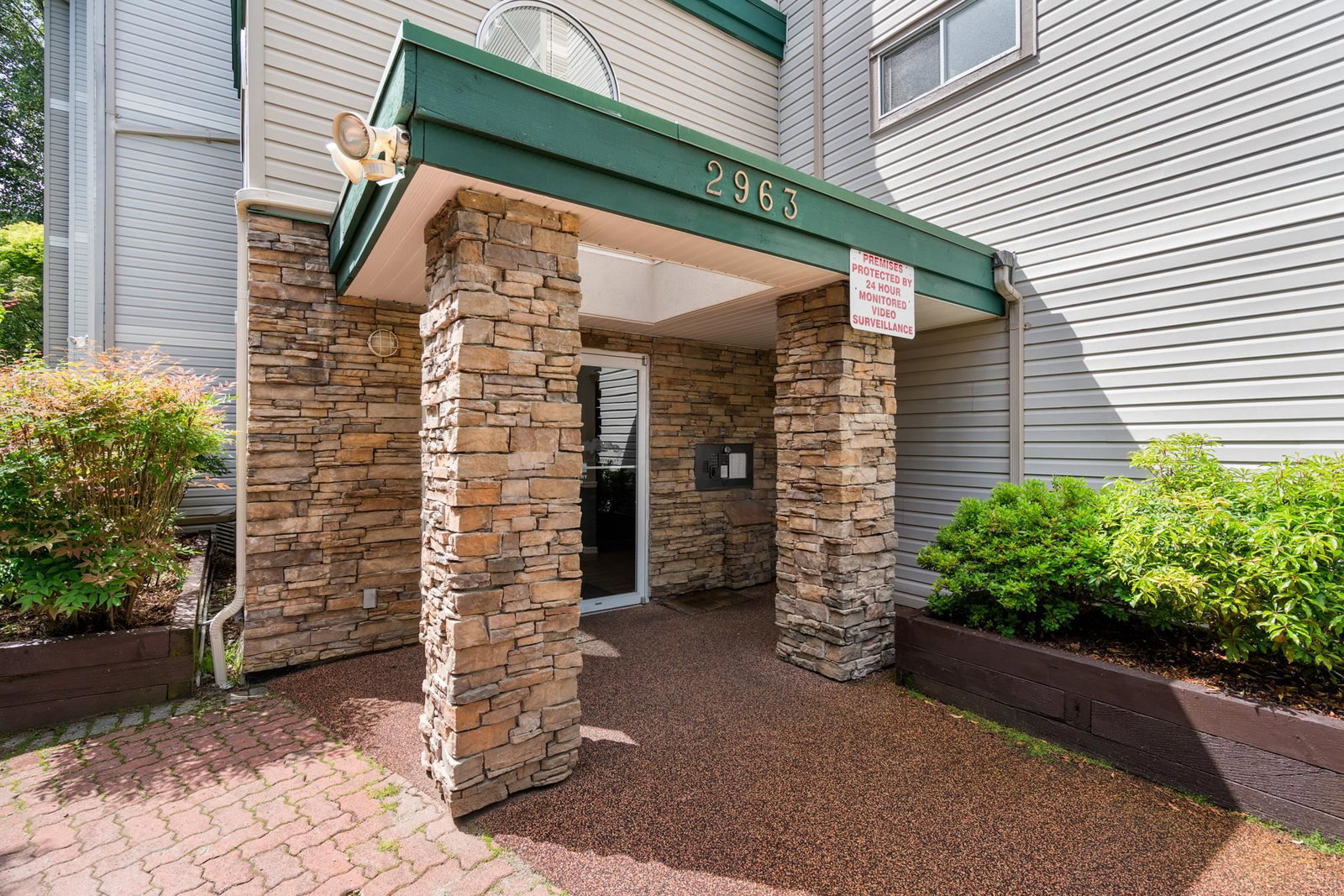 Listing Image 26