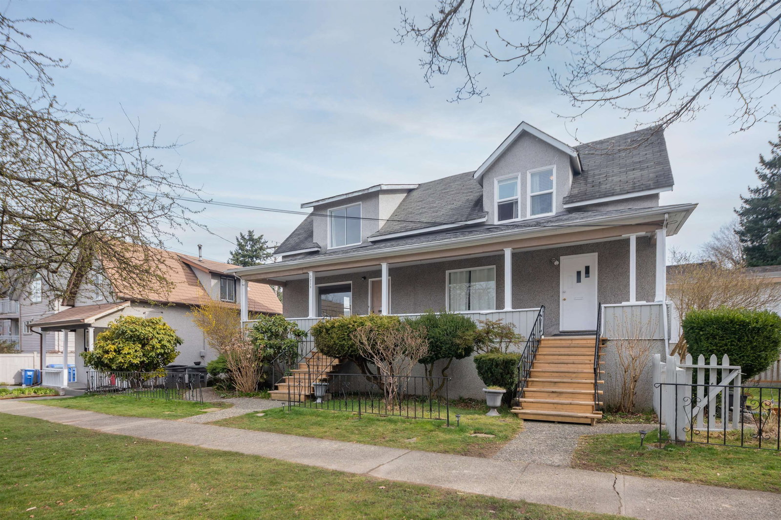 Listing Image 6