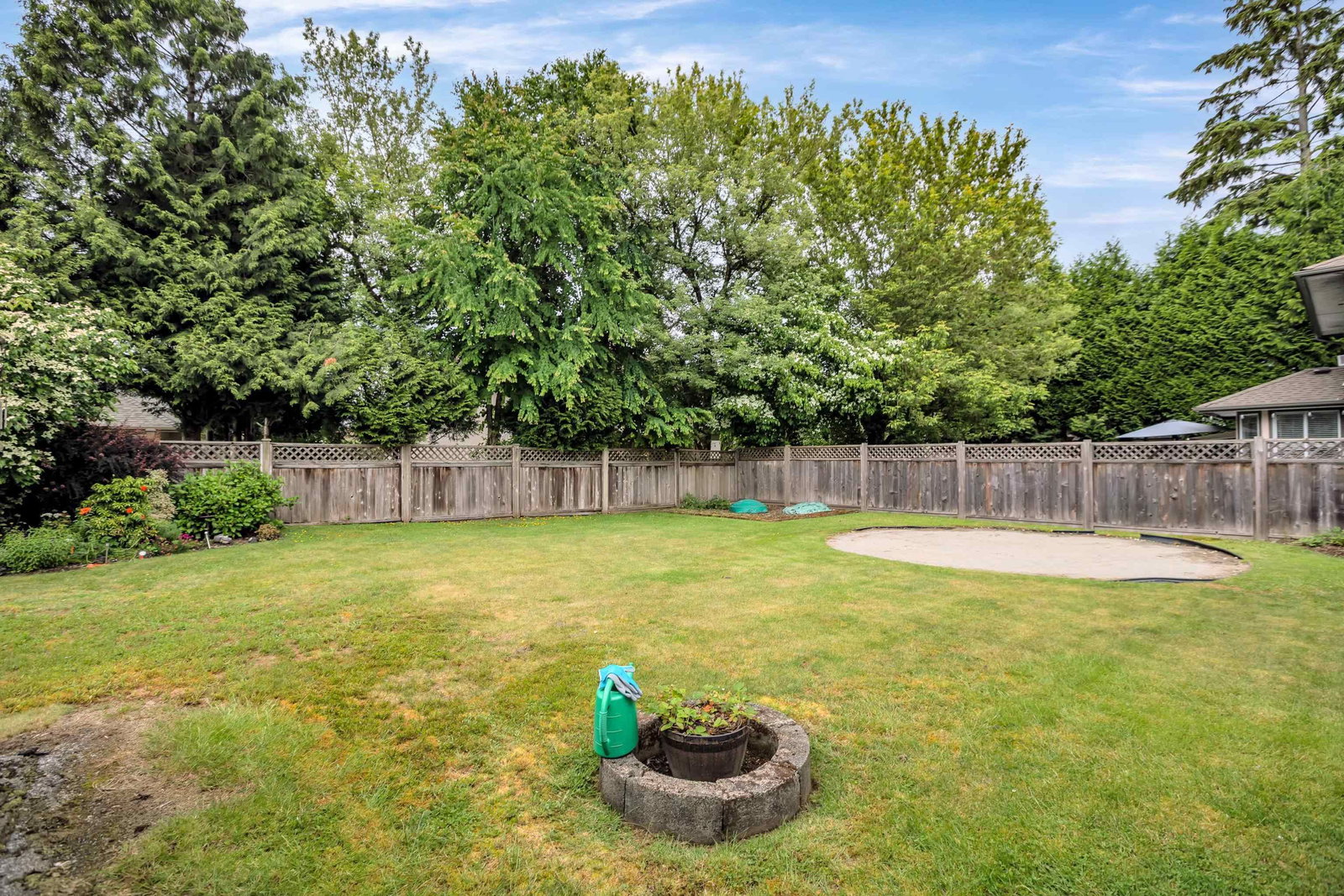 Listing Image 36