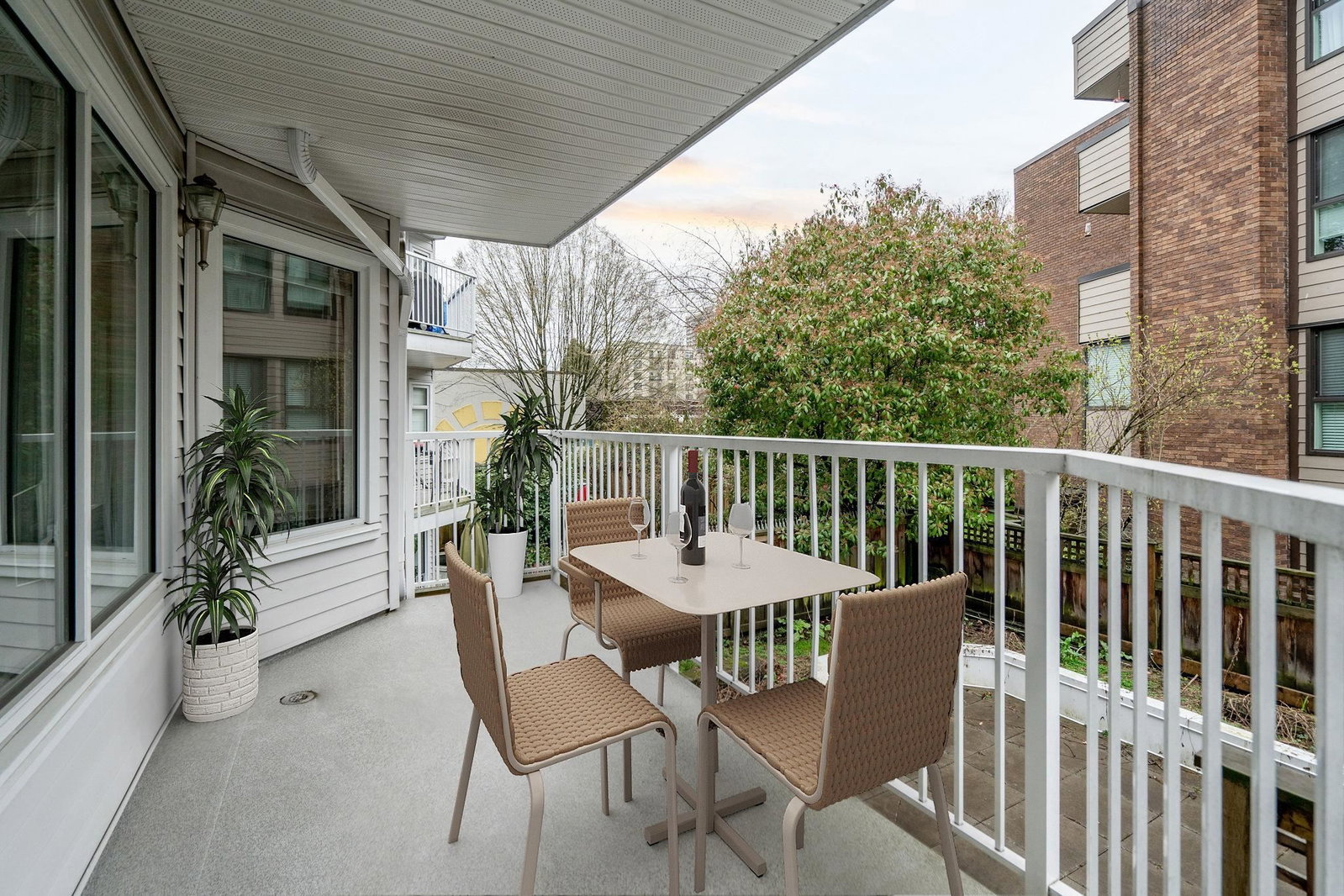 Listing Image 19