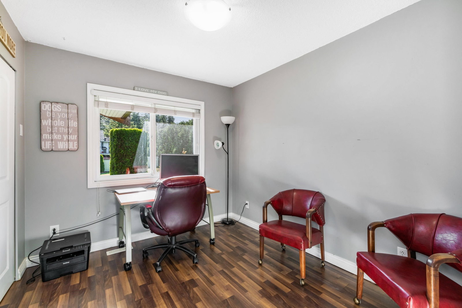 Listing Image 19