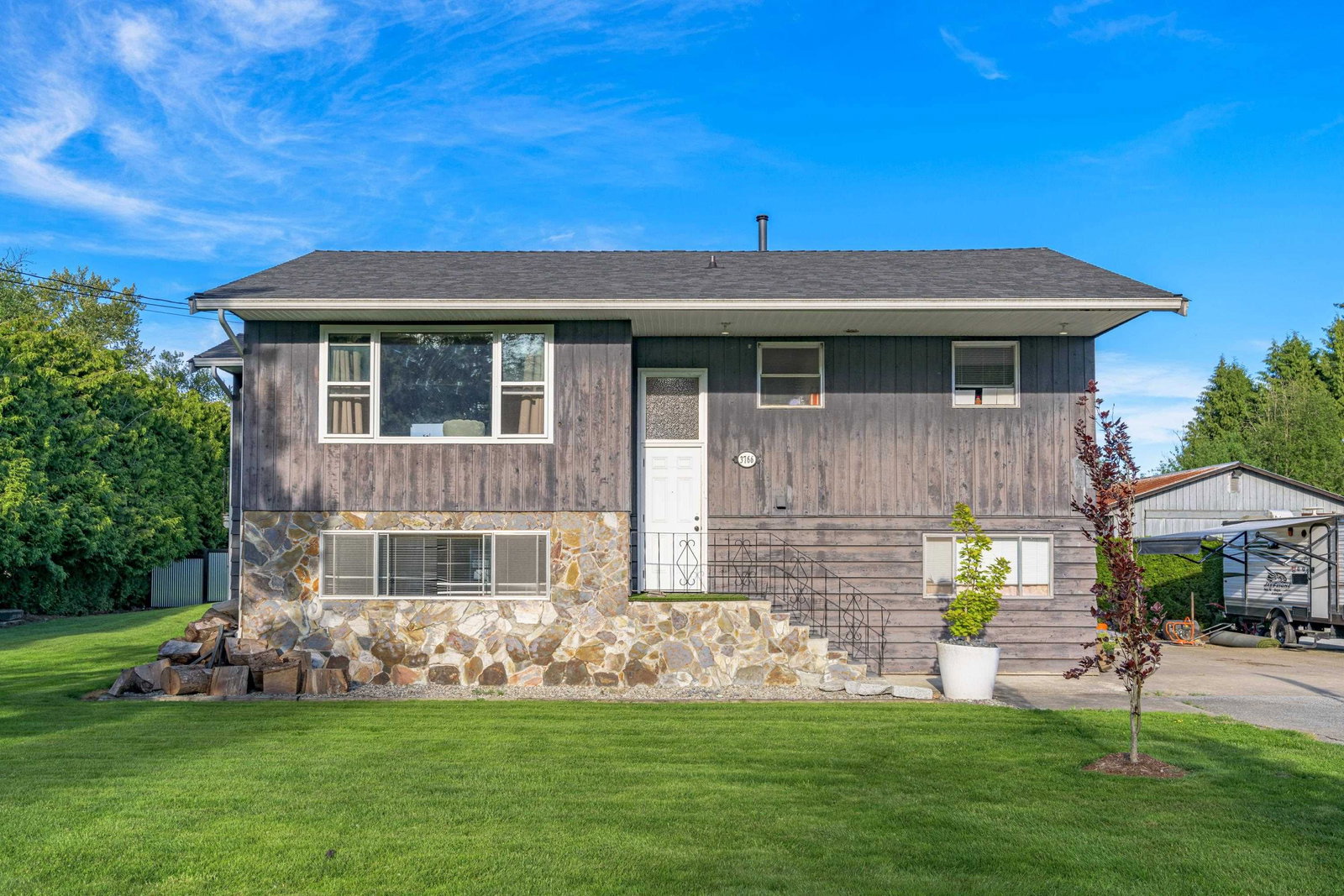 Listing Image 29