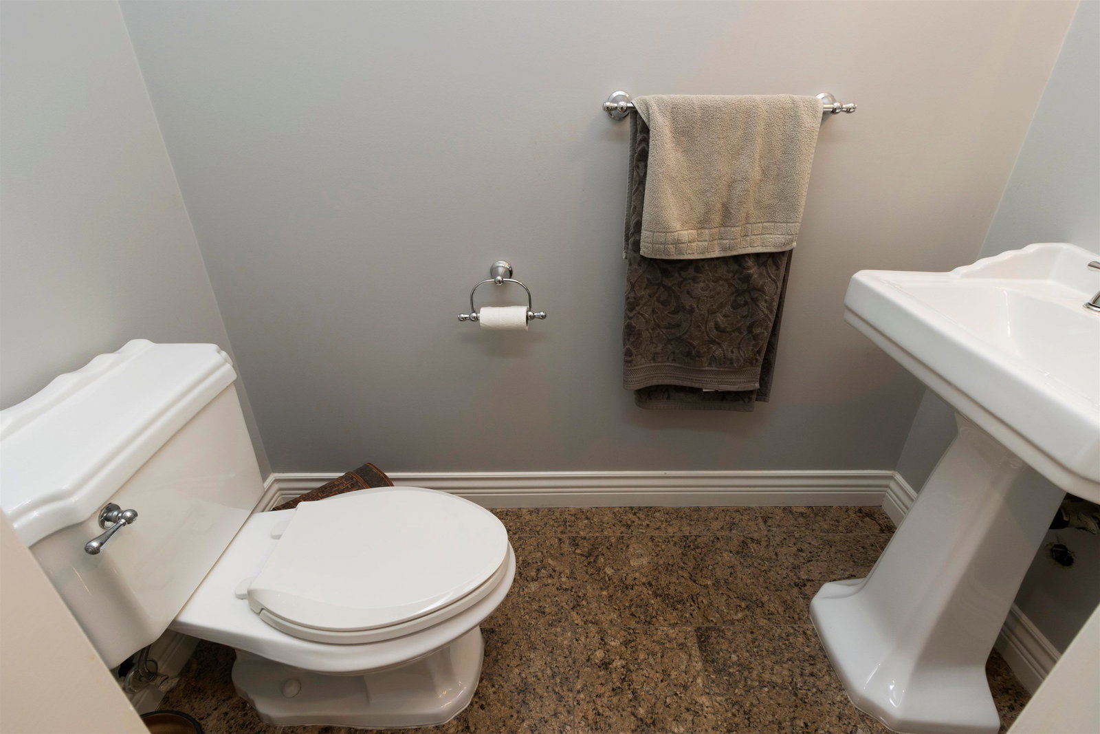 Listing Image 16
