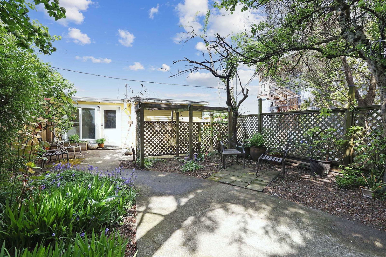 Listing Image 22