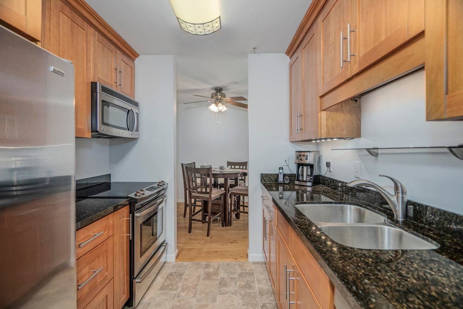 Listing Image 13