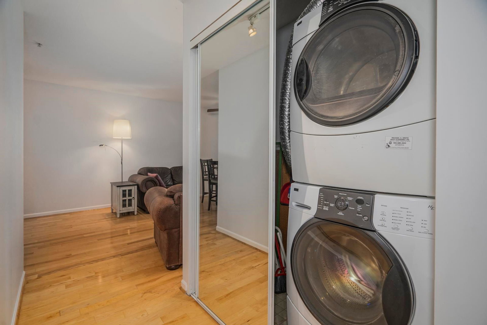 Listing Image 20