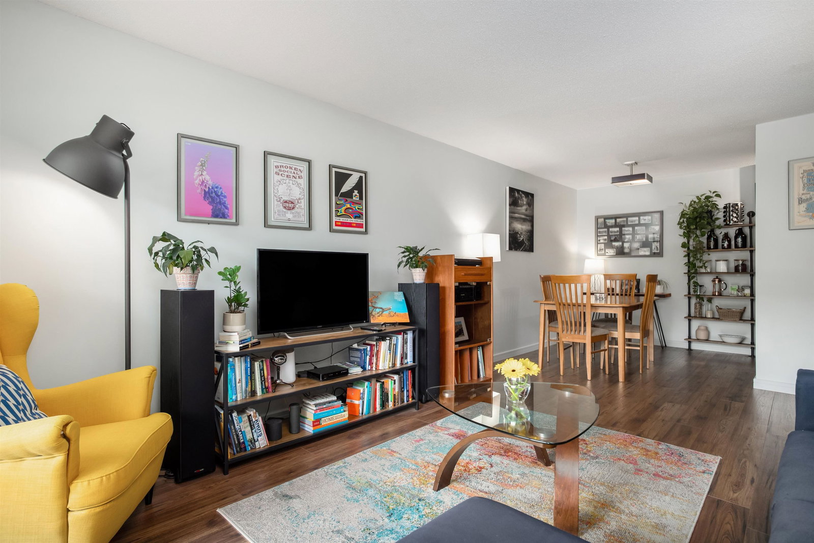 Listing Image 14