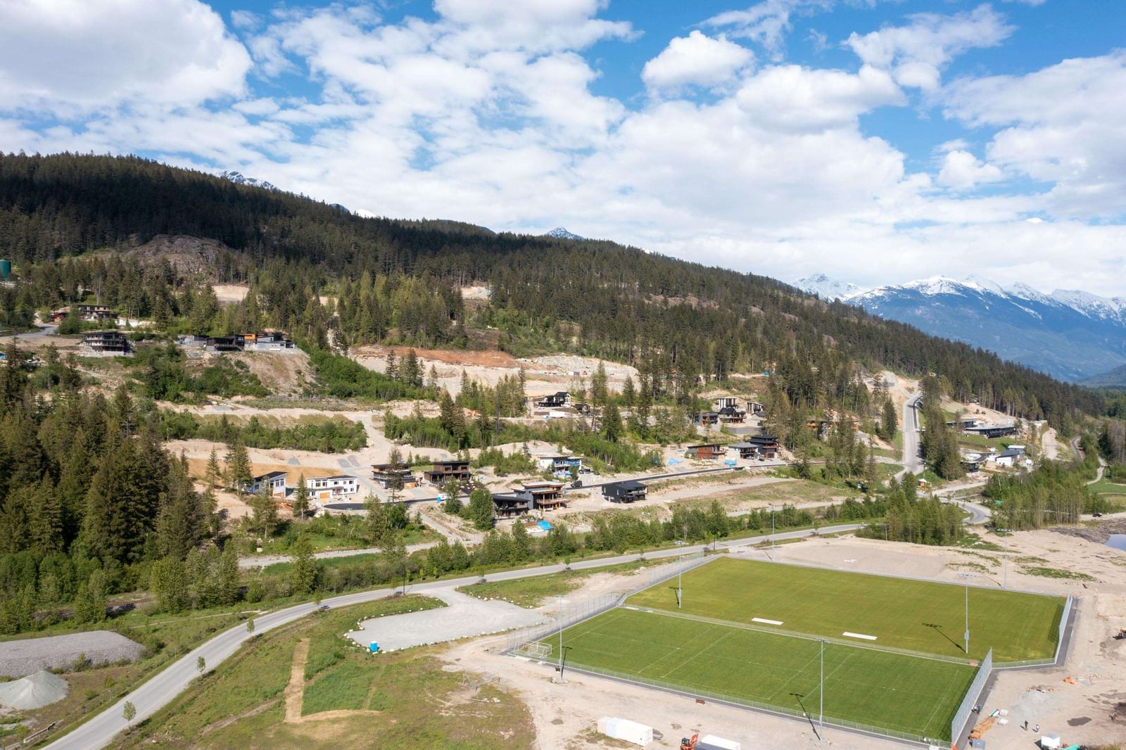 Listing Image 6