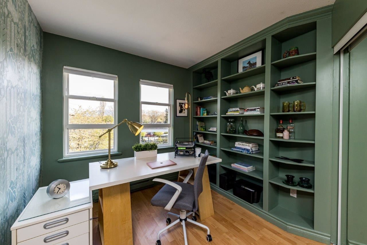 Listing Image 10