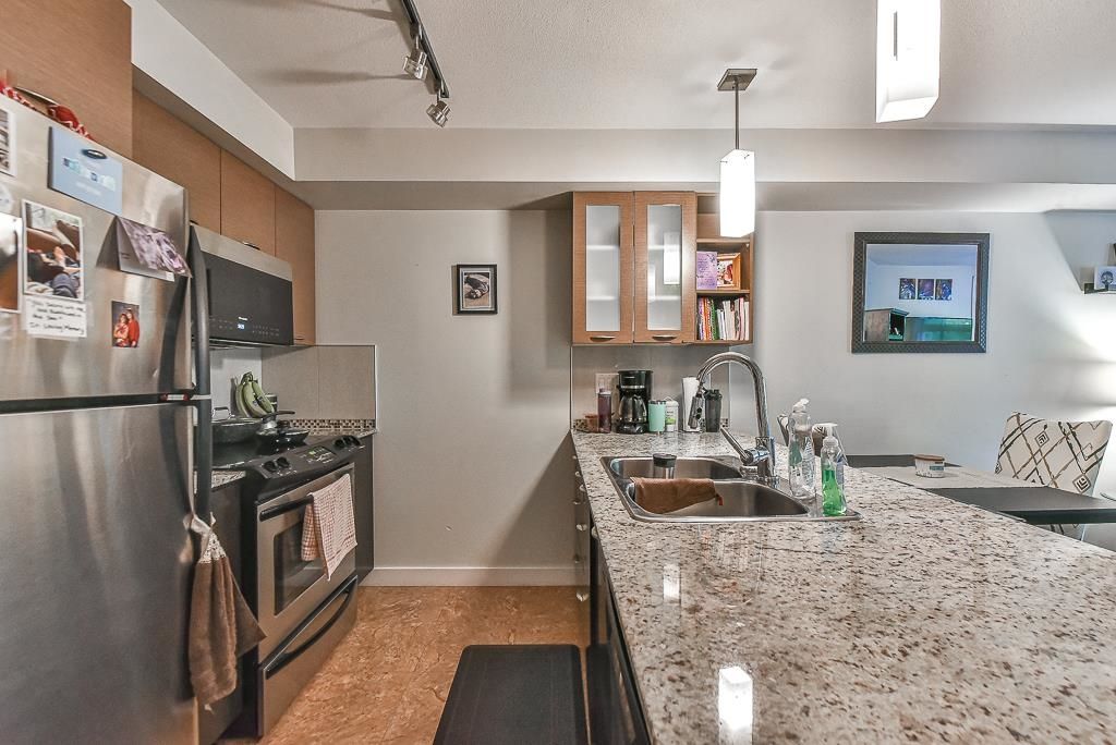 Listing Image 18