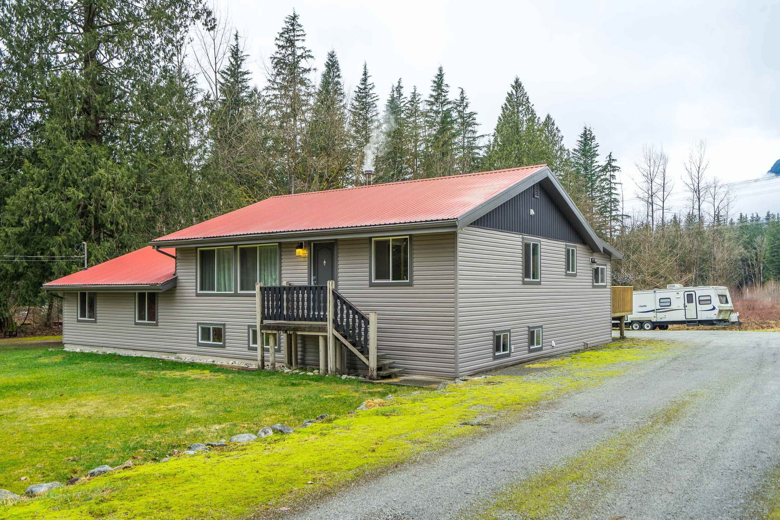 Listing Image 4