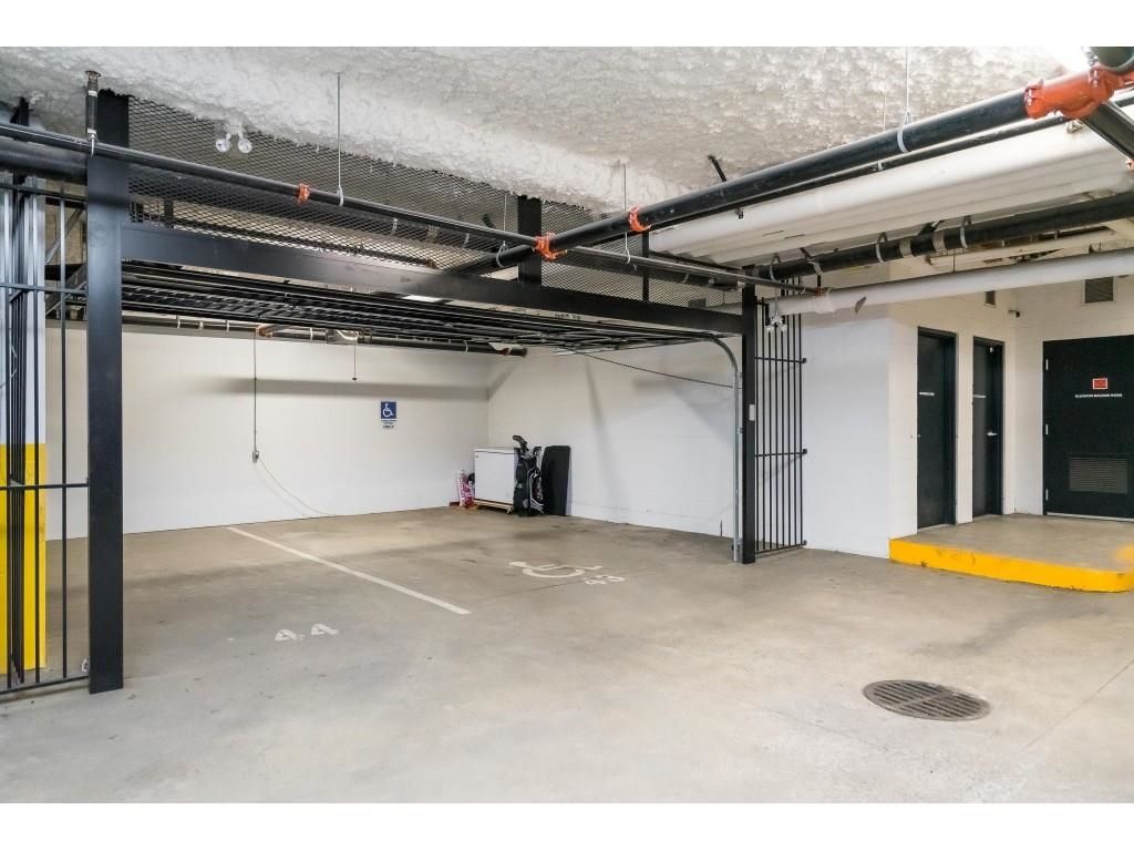 Listing Image 36