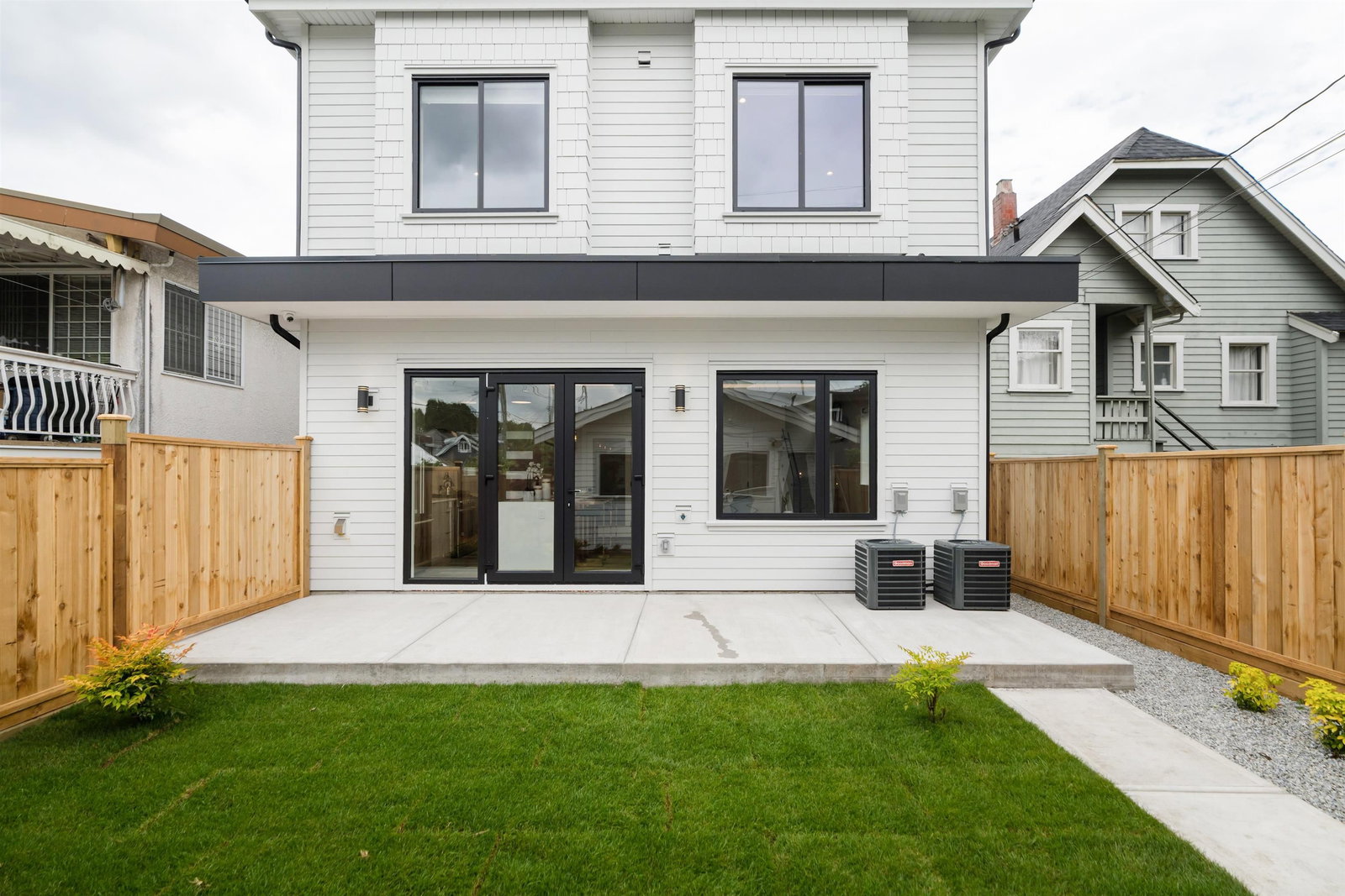 Listing Image 32