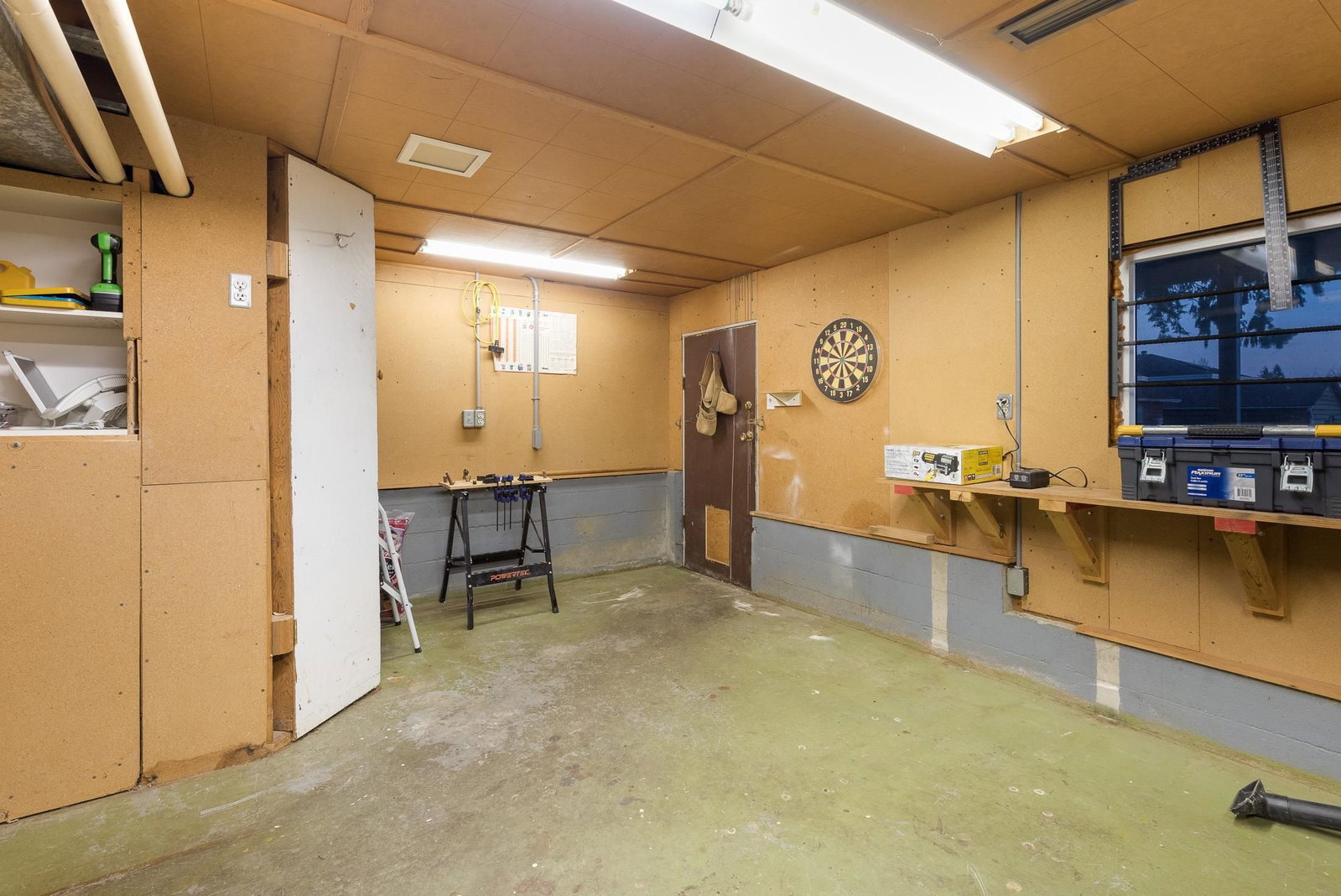 Listing Image 32