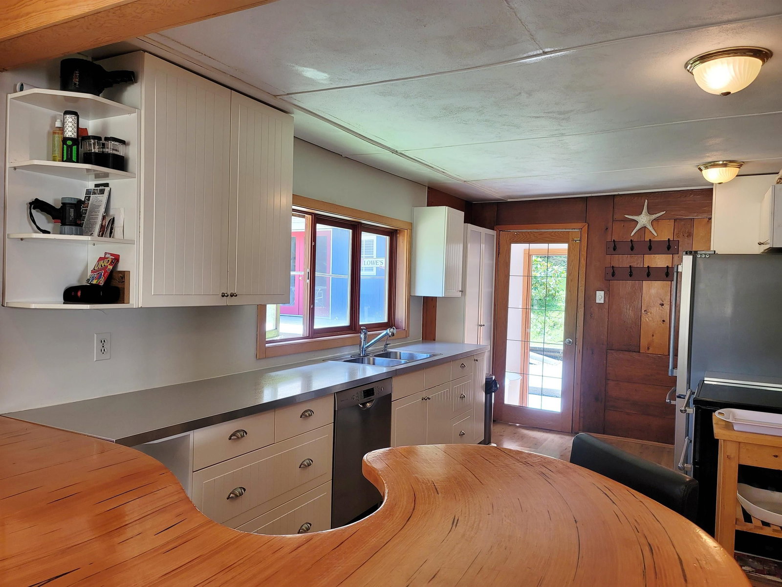 Listing Image 14