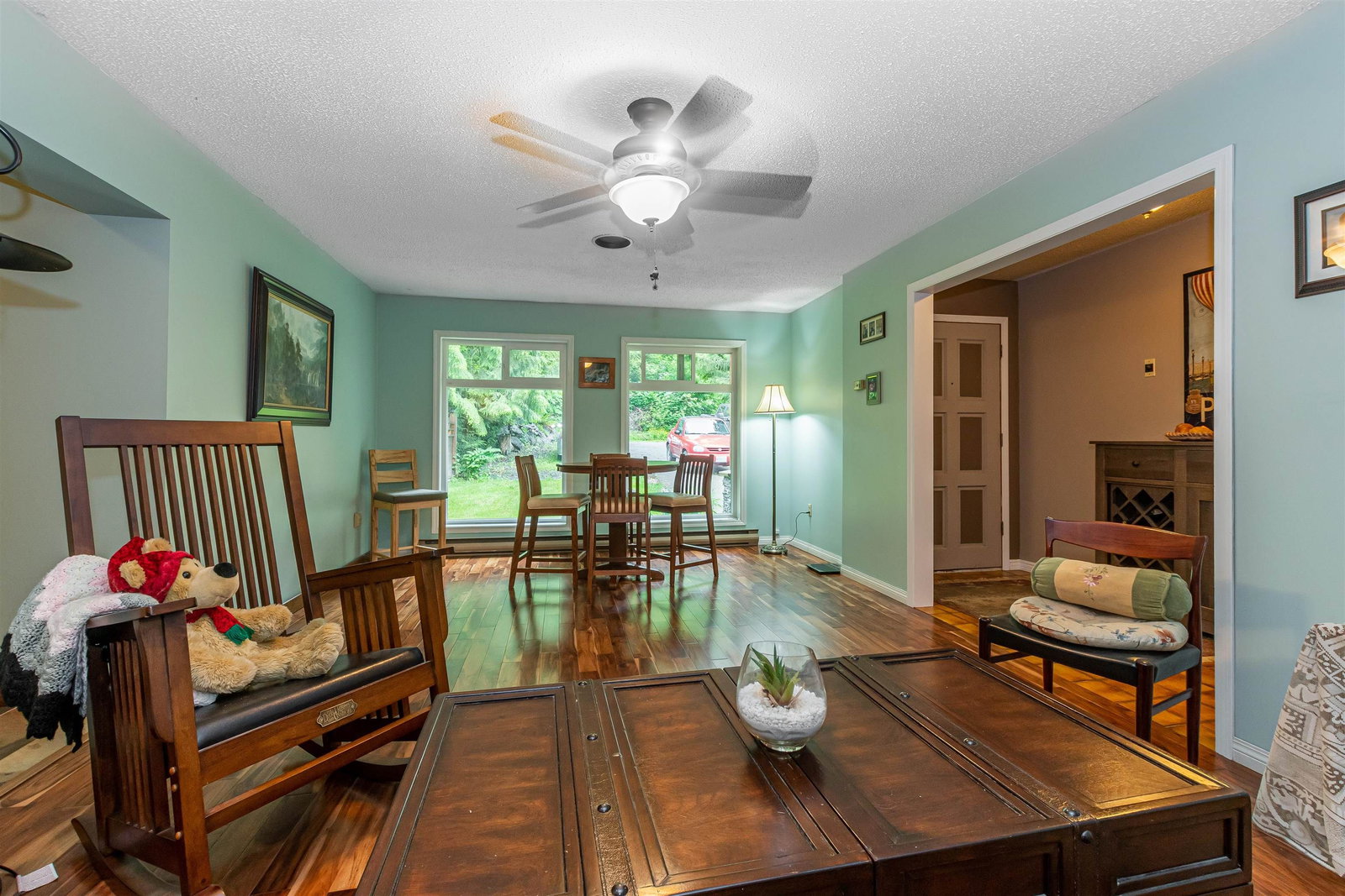 Listing Image 14