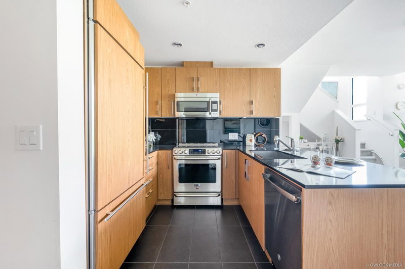 PH10 - 3479 Wesbrook Mall, Vancouver, V6S 0B7 | Image 3