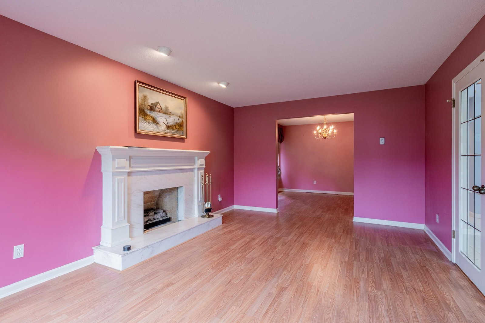 Listing Image 5