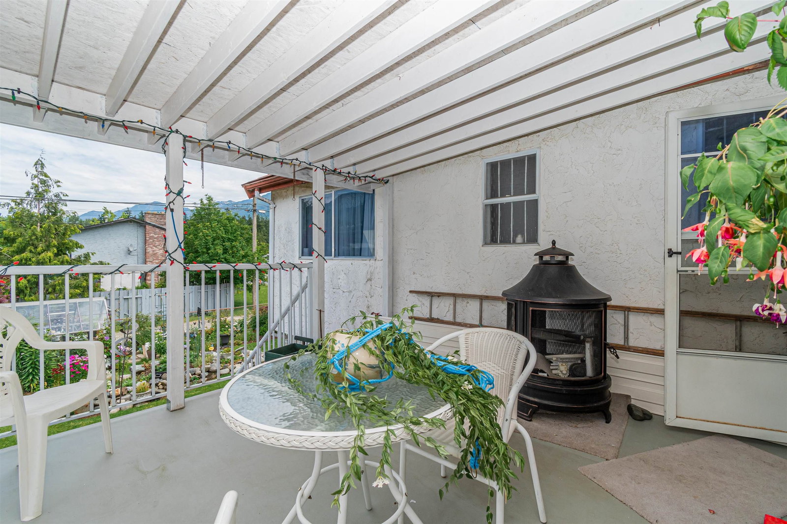 Listing Image 8