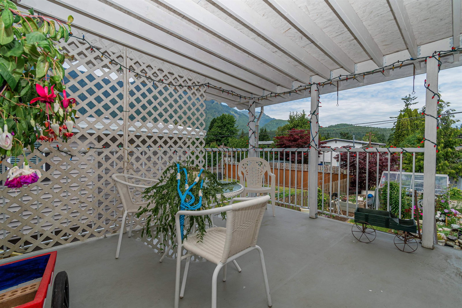Listing Image 9