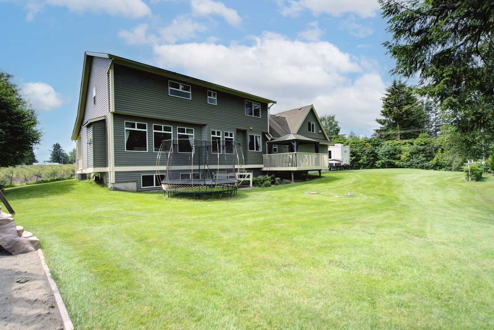 Listing Image 27