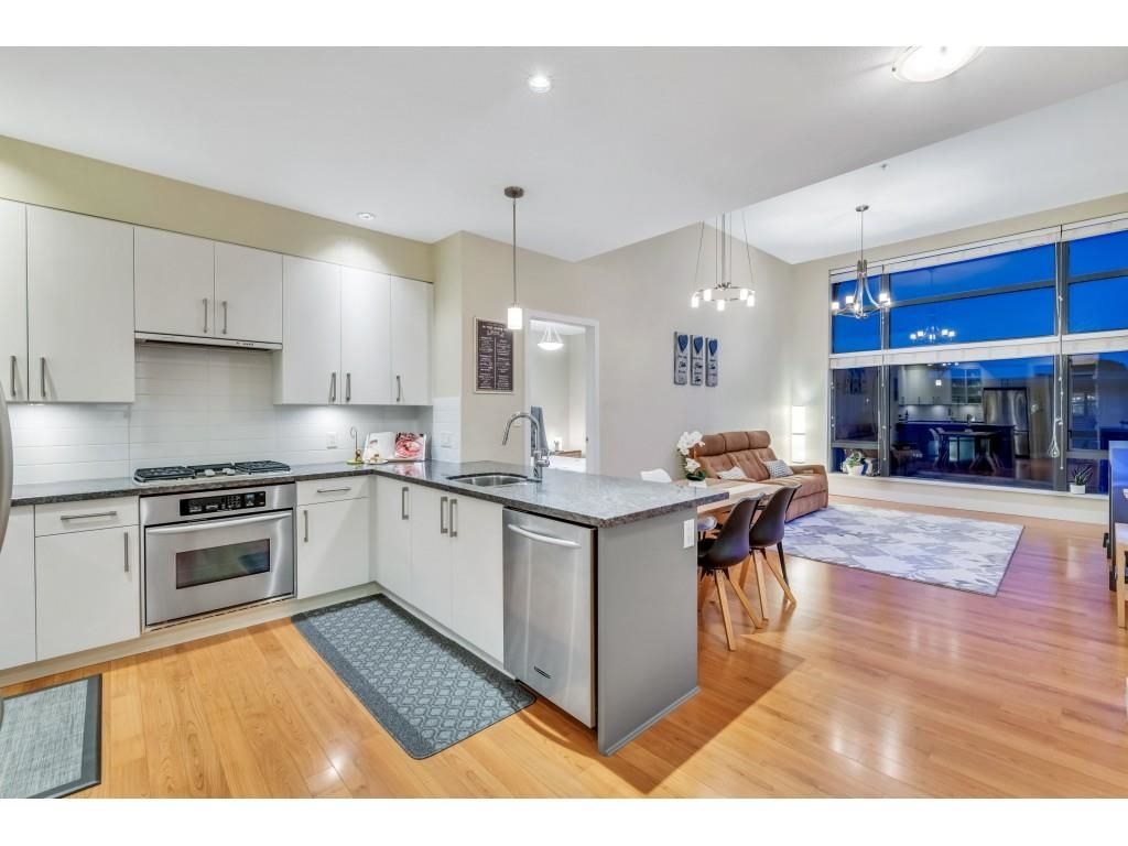 Listing Image 14