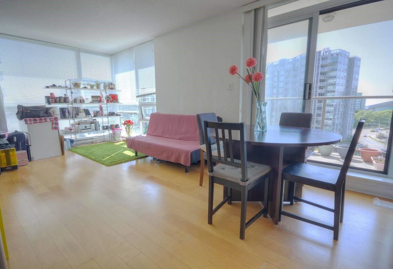 Listing Image 6