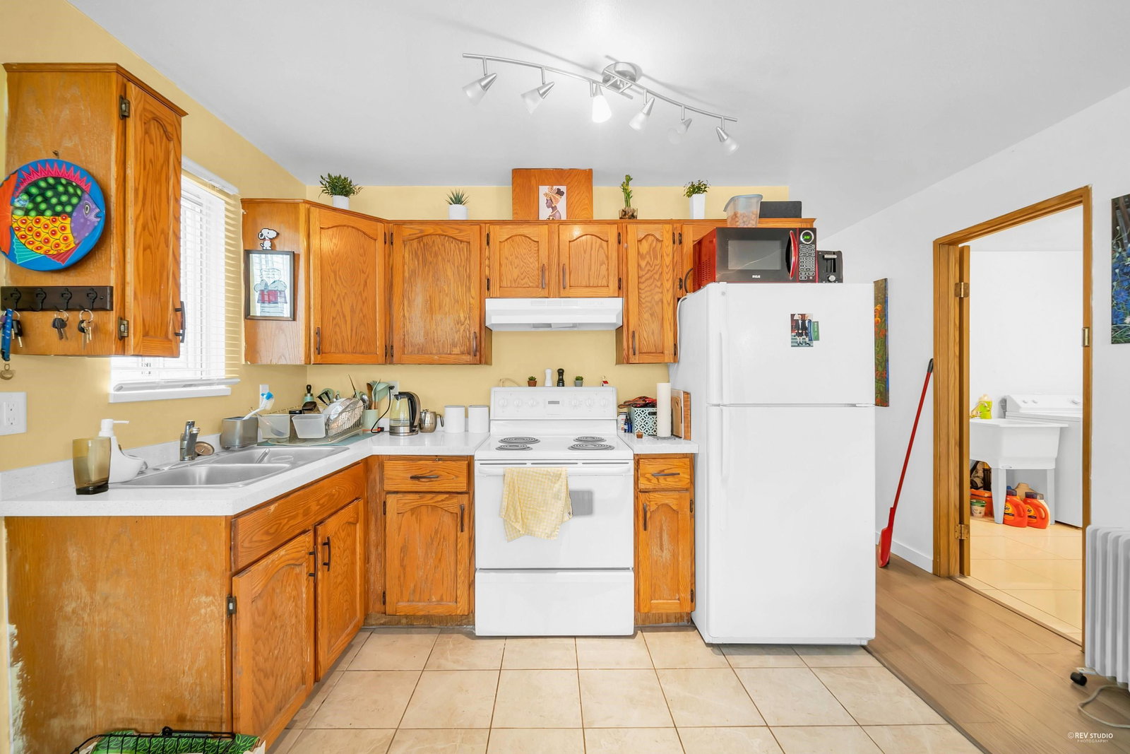 Listing Image 14
