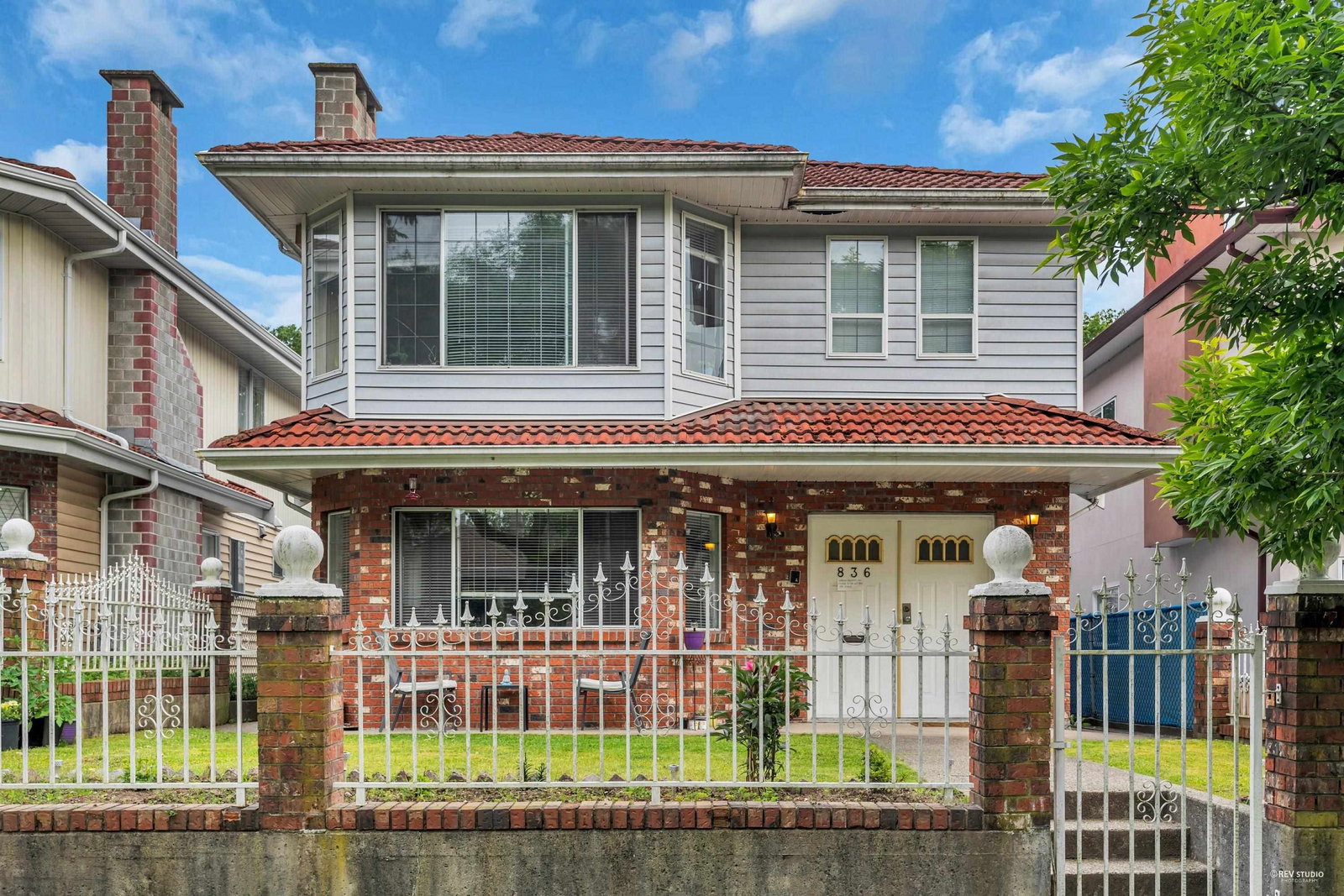 Listing Image 5
