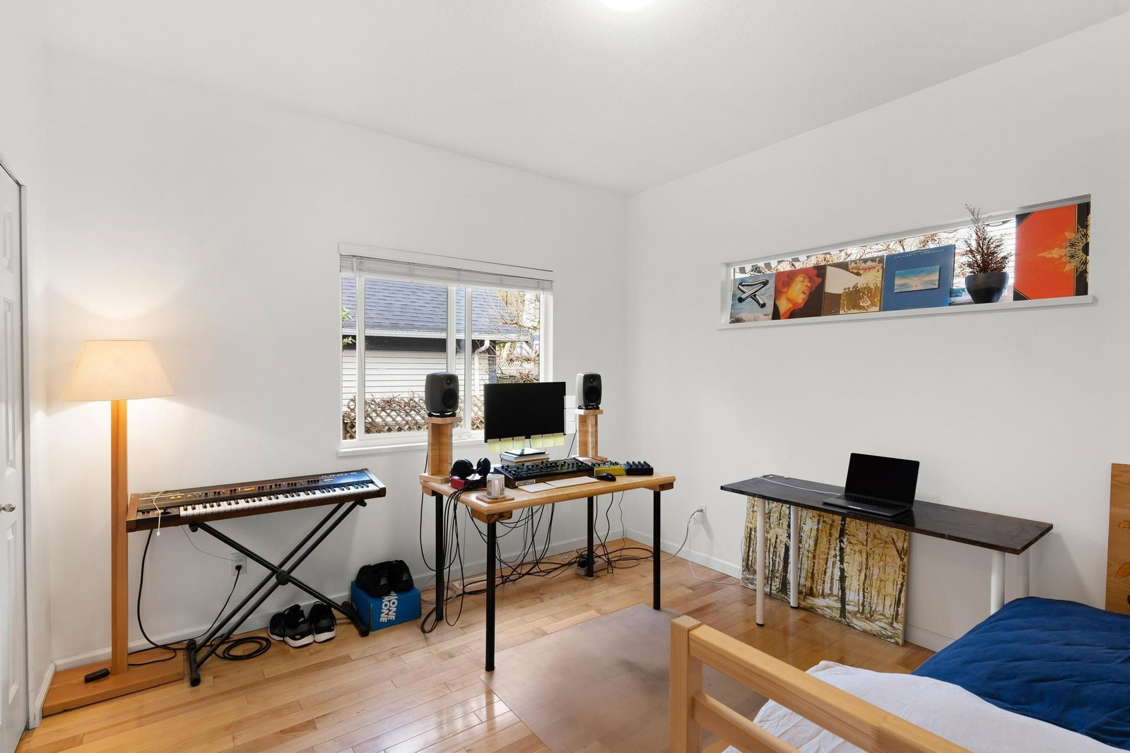 Listing Image 18