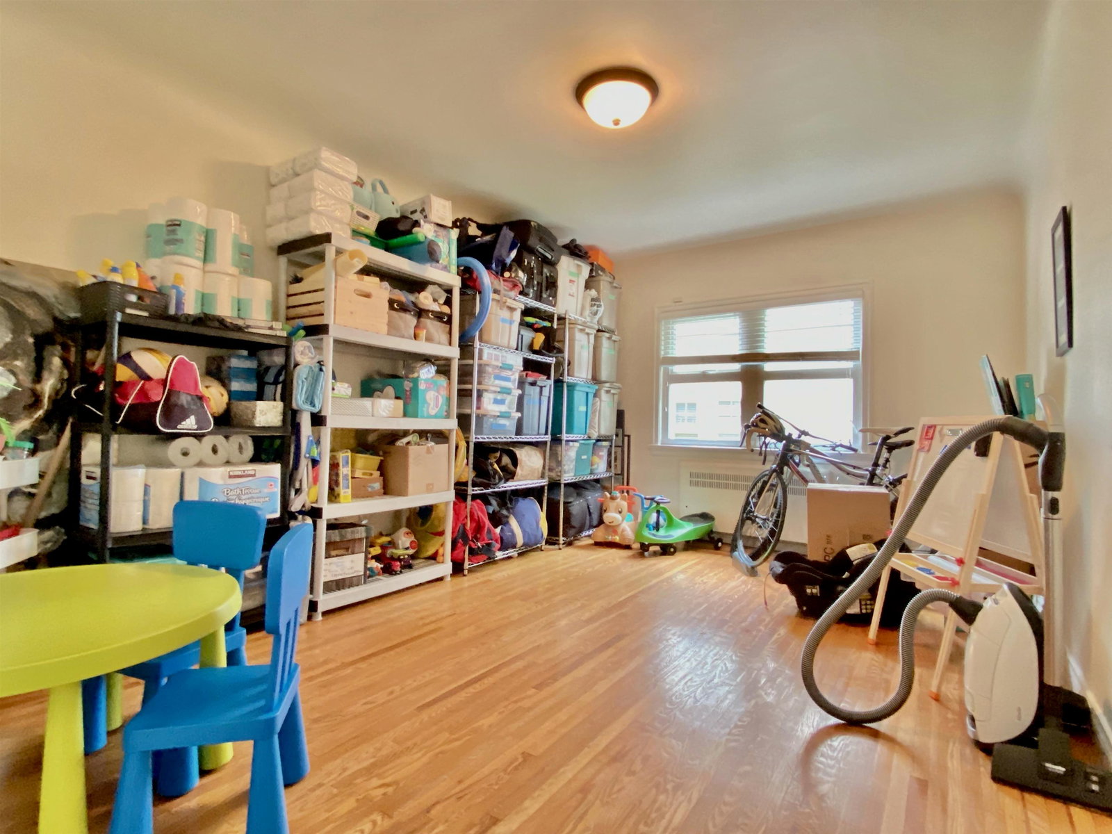 Listing Image 9