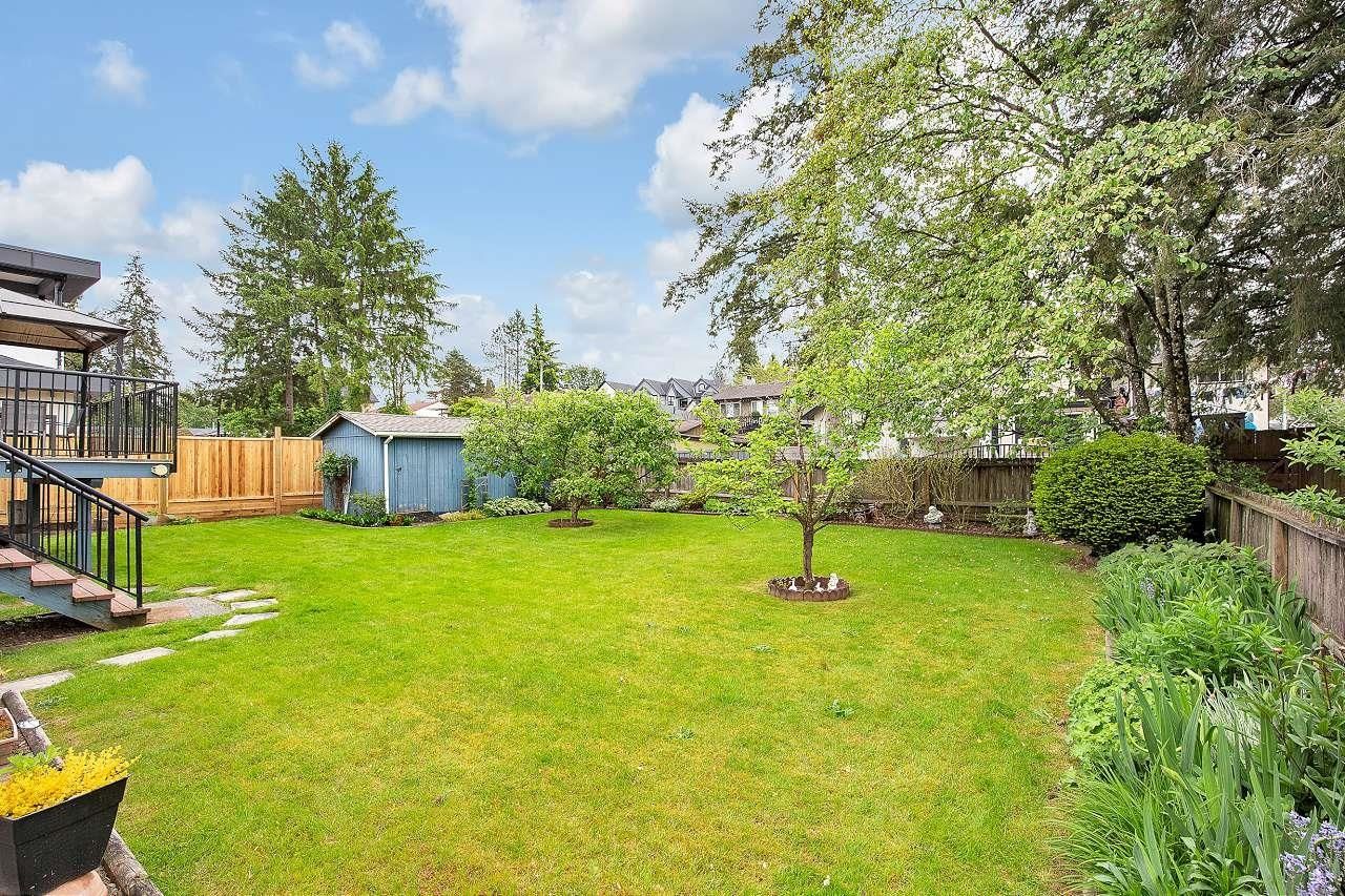 Listing Image 12