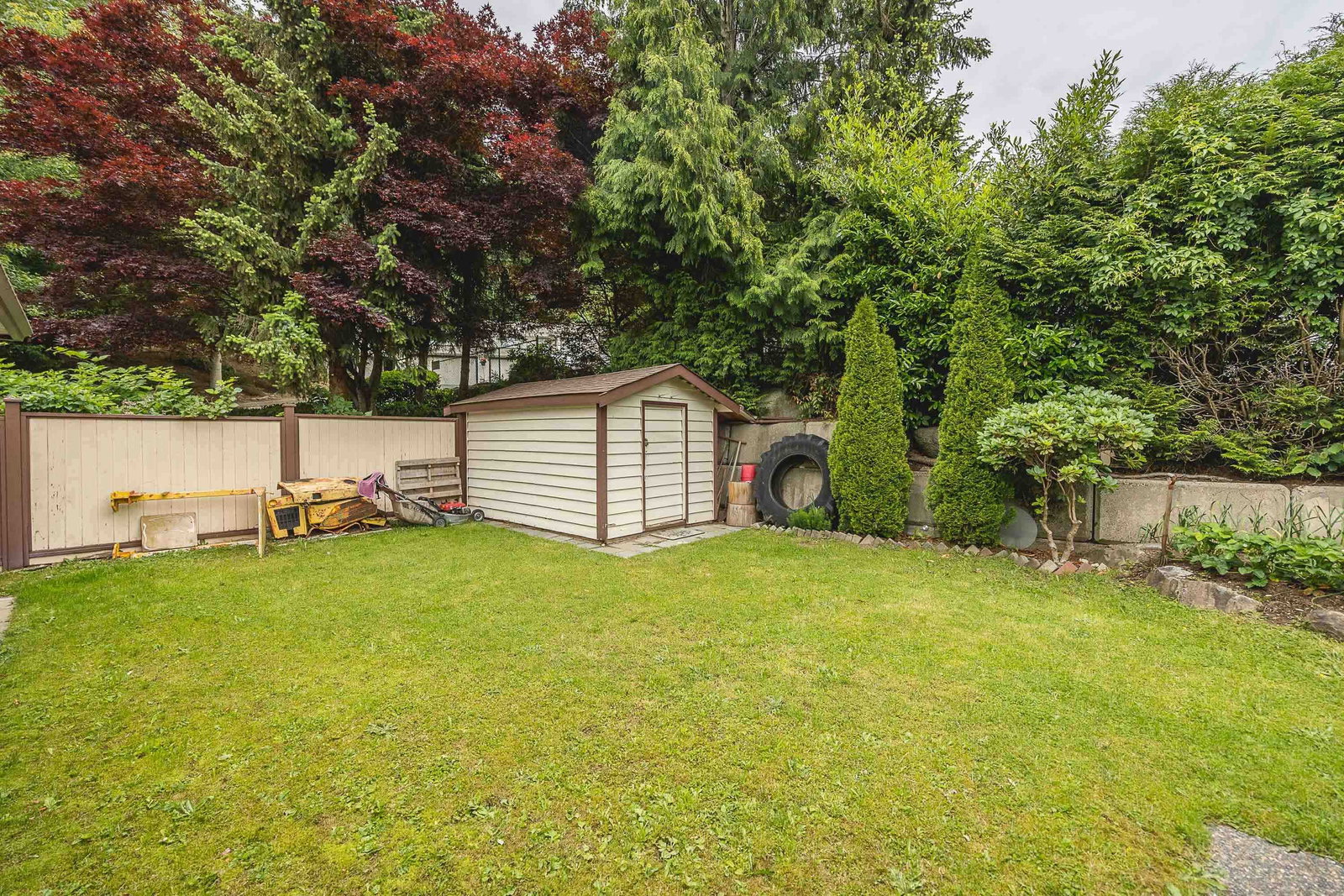 Listing Image 24