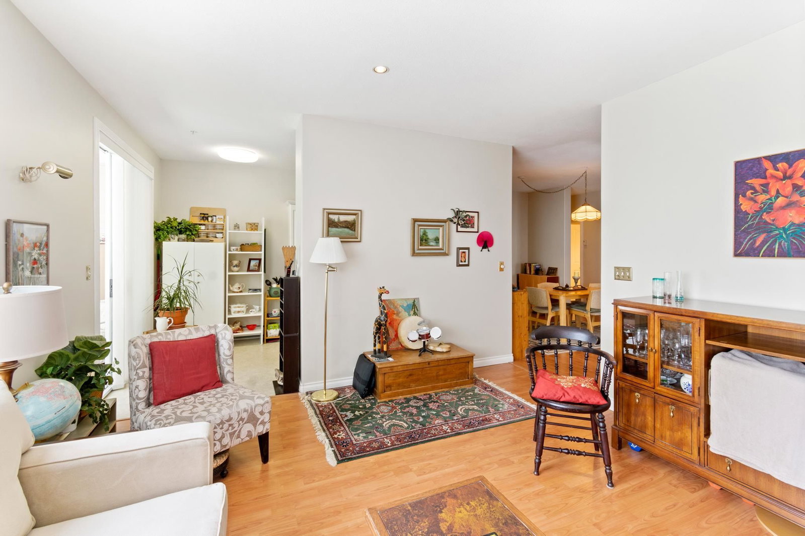 Listing Image 17
