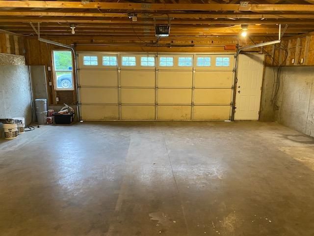 Listing Image 24