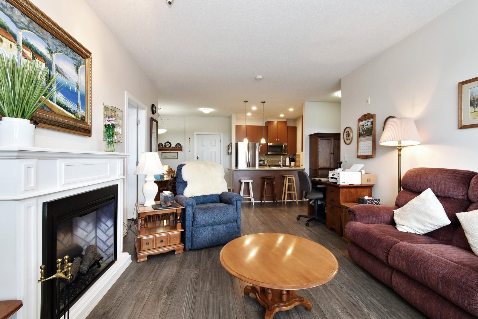 Listing Image 9