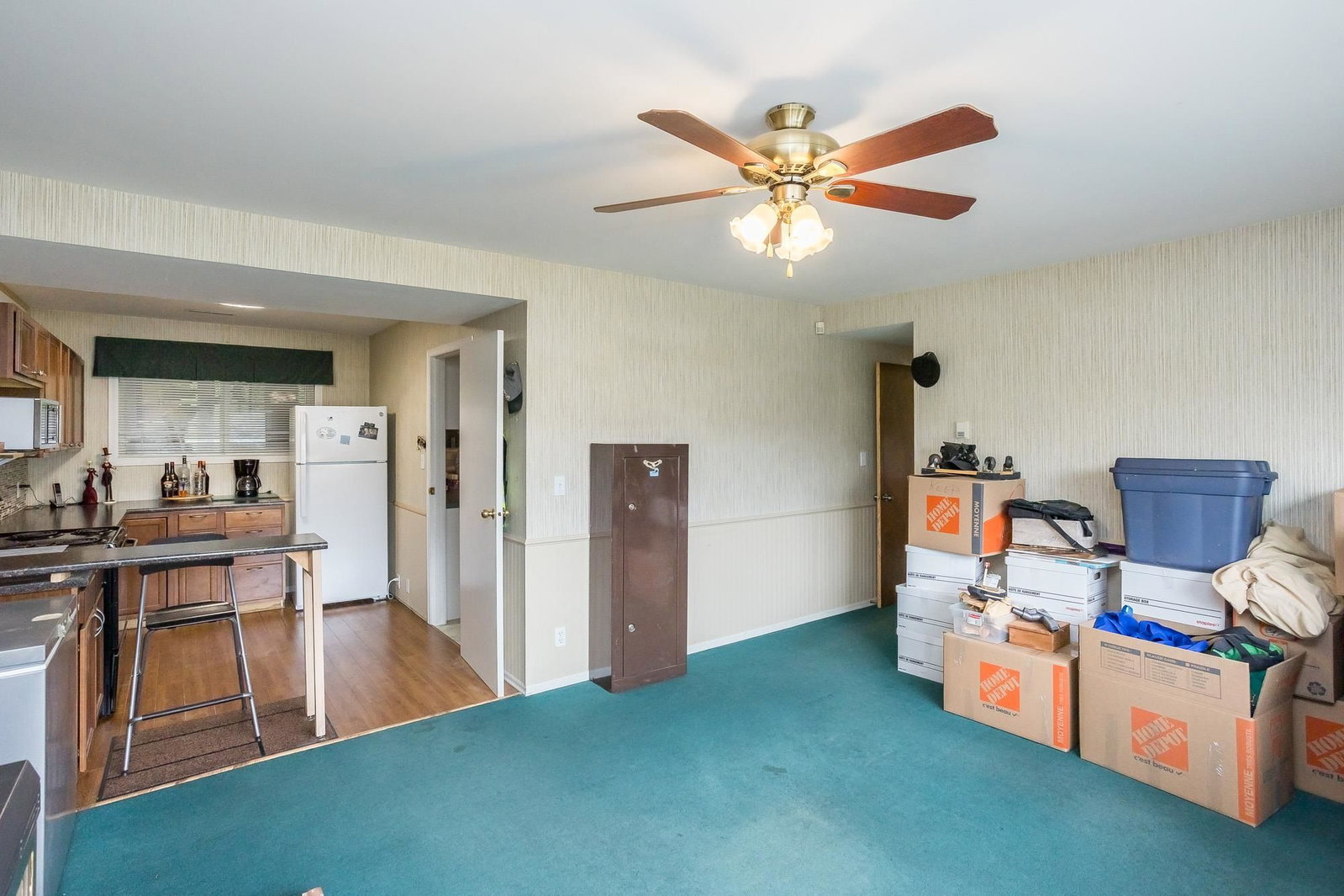 Listing Image 23